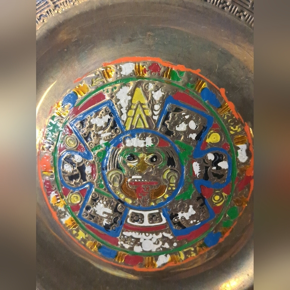 Vintage Mexico Tribal Hand Painted Embossed Brass Plate Plaque Souvenir - Picture 6 of 7